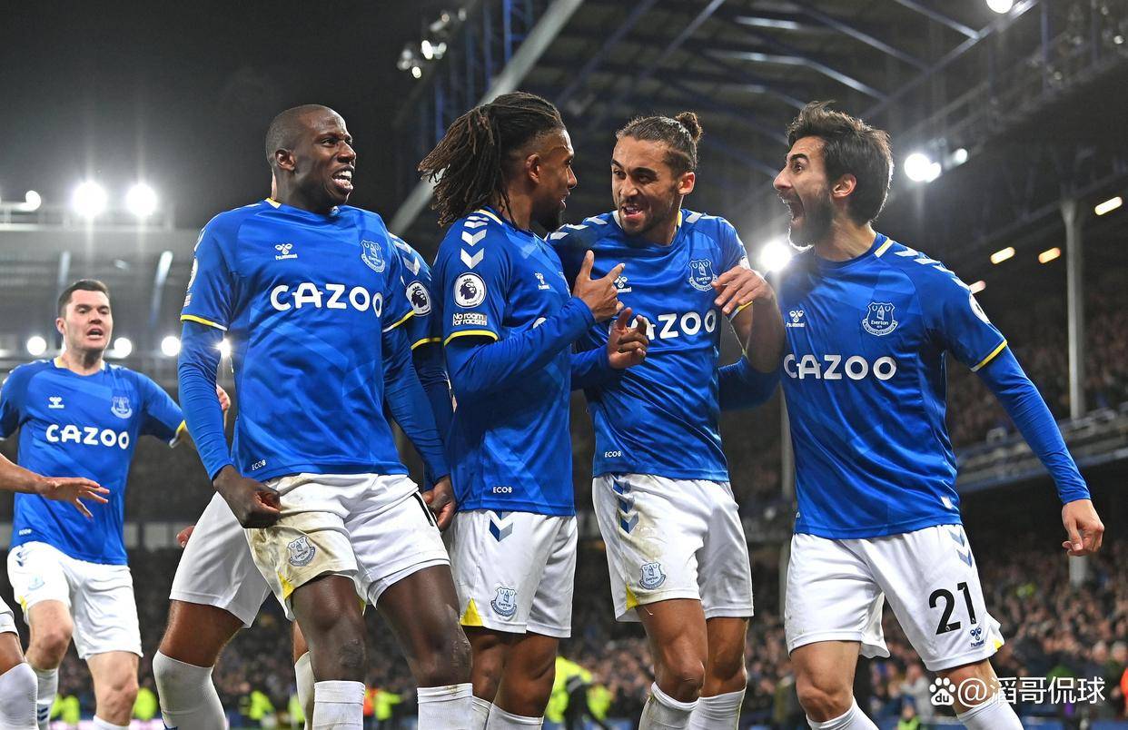 爱游戏关于太狠了！菲尼克斯太阳止住颓势备战德国杯转会期纽卡斯尔调整名单以备足总杯，克里夫兰骑士集结日复出首秀的信息